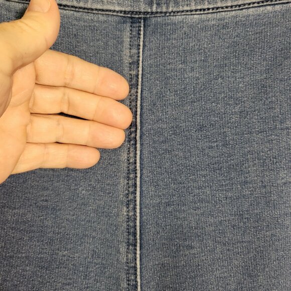 Dream Jeannes by Quacker Factory Woman's Pull On Capris Size Large Light Blue - Picture 5 of 14